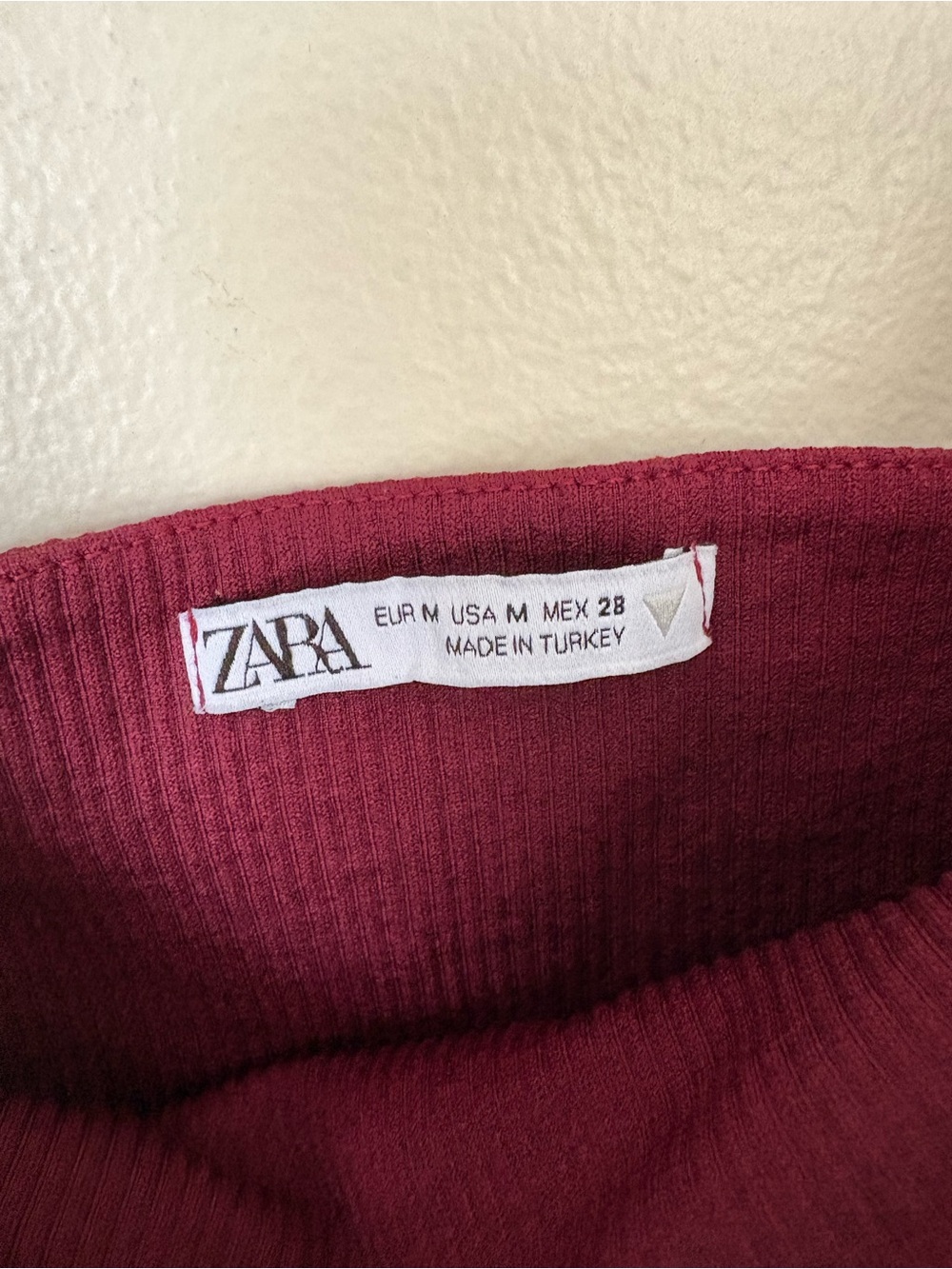Zara Burgundy Ribbed Square Neck Bodysuit Size Medium - Picture 6 of 9